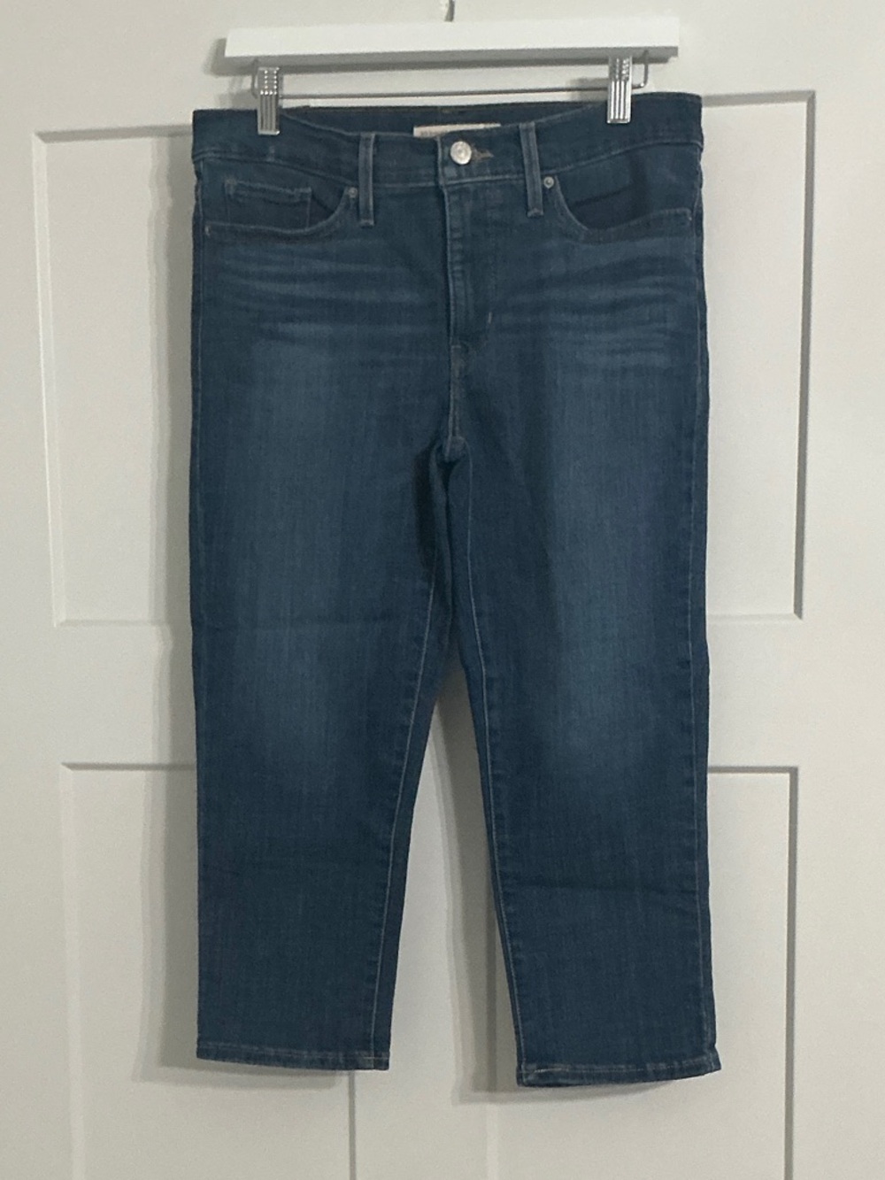 Levi's Dark Blue Capri Jeans